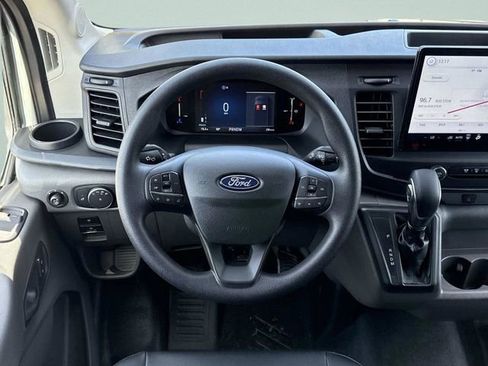 New 2026 Ford Transit 250 148 Medium Roof RWD image 36
