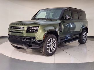 New 2026 Land Rover Defender 110 X-Dynamic SE video 1