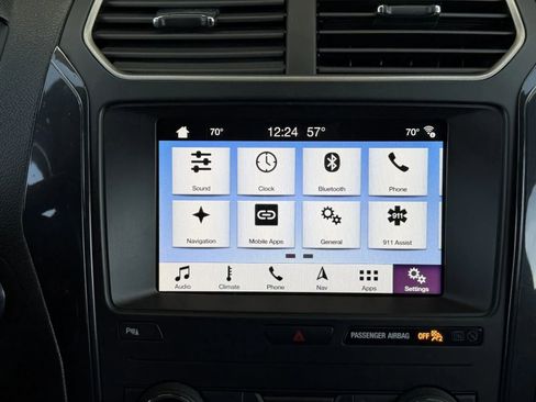 Used 2019 Ford Explorer XLT w/ Equipment Group 202A image 33