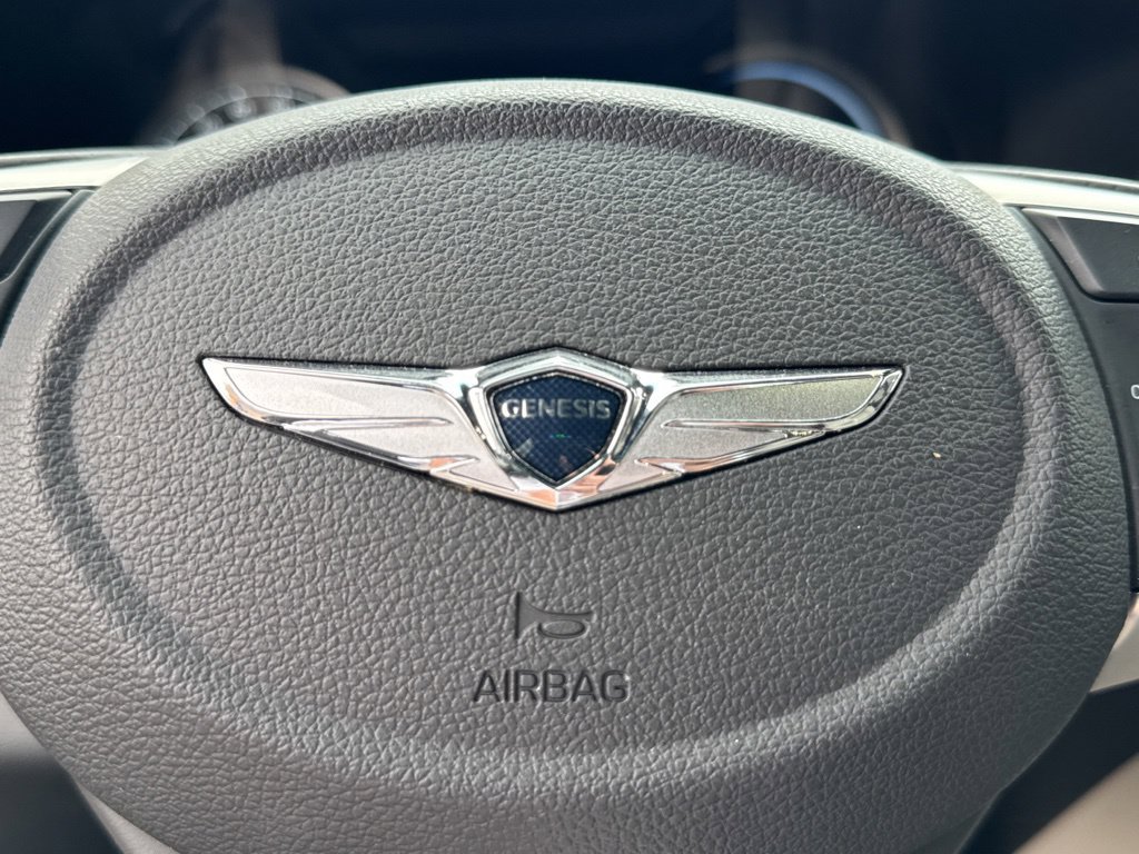 Used 2023 Genesis G70 3.3T w/ Sport Prestige Package RWD image 12