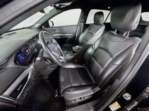 Used 2020 Cadillac XT4 Premium Luxury w/ Cold Weather Package AWD/4WD image 2