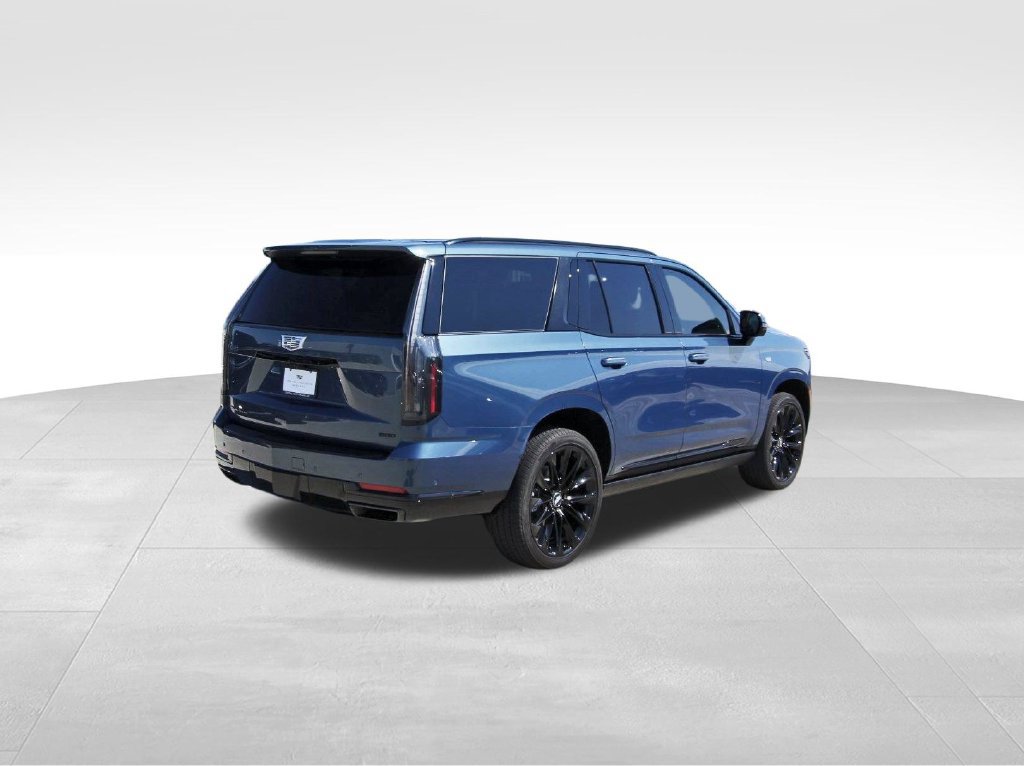Certified 2026 Cadillac Escalade Platinum Sport w/ LPO, ONYX Package AWD/4WD image 4