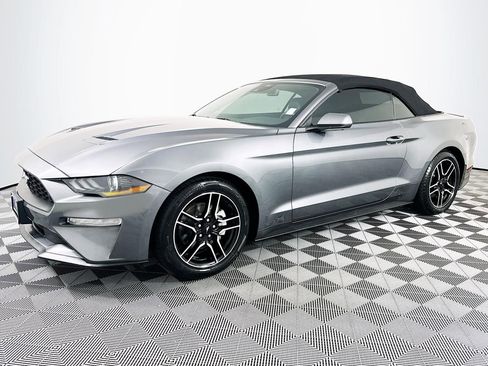 Used 2023 Ford Mustang Premium RWD image 6