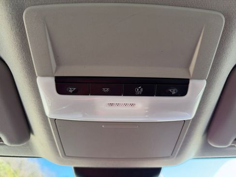 Used 2021 Nissan Sentra SV image 27