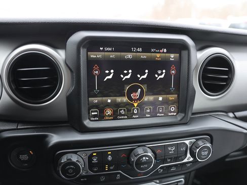 Used 2021 Jeep Wrangler Sport image 25