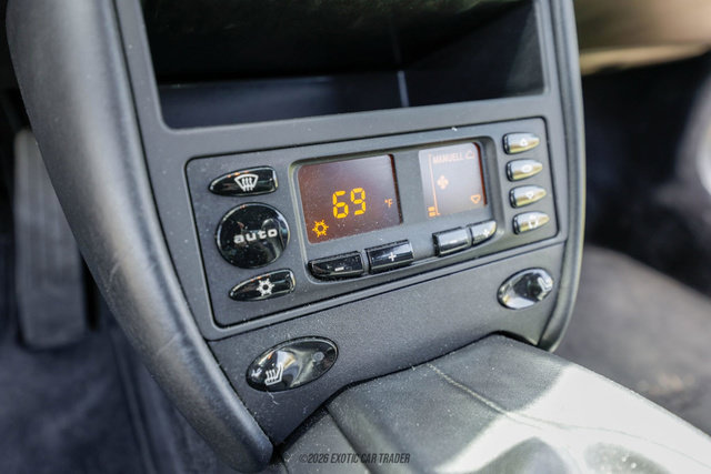 Used 2001 Porsche 911 Carrera 4 AWD/4WD image 65