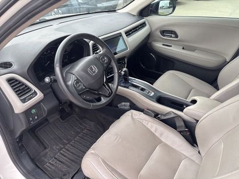 Used 2022 Honda HR-V EX-L image 7
