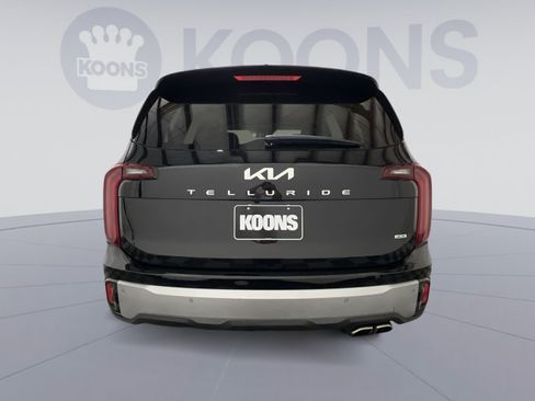 Used 2023 Kia Telluride S AWD/4WD image 5