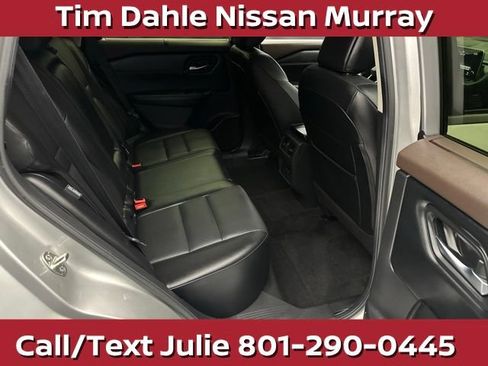Used 2023 Nissan Rogue SV w/ SV Premium B Package AWD/4WD image 17