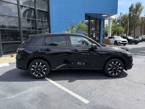 New 2026 Honda HR-V EX-L image 9