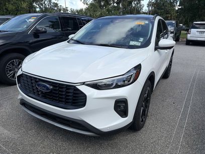 Used 2025 Ford Escape Platinum w/ Premium Technology Package