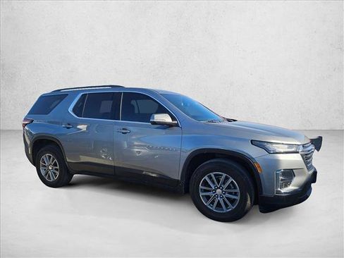 Certified 2023 Chevrolet Traverse LT image 4