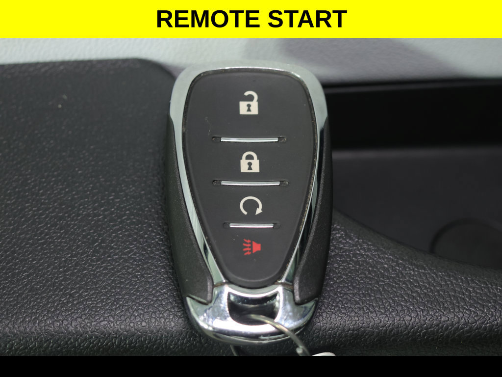 Used 2025 Chevrolet Trax LT FWD image 8