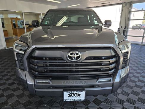 Used 2025 Toyota Tundra SR5 w/ SR5 Convenience Package AWD/4WD image 8