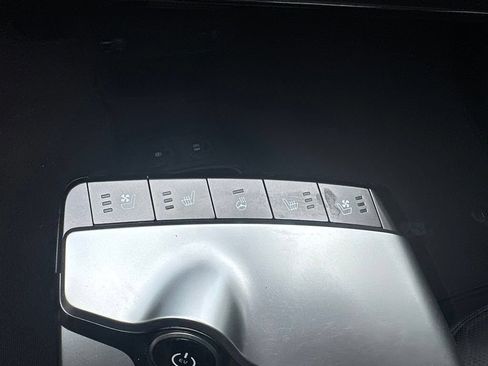 Used 2024 Kia EV6 Wind w/ Wind Technology Package AWD/4WD image 19
