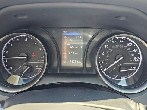 Used 2022 Toyota Camry SE FWD image 22