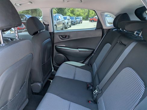 Used 2019 Hyundai Kona SE FWD image 14