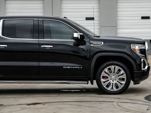 Used 2021 GMC Sierra 1500 Denali w/ Denali Ultimate Package image 22