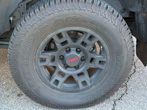 Used 2023 Toyota 4Runner TRD Off-Road Premium image 12