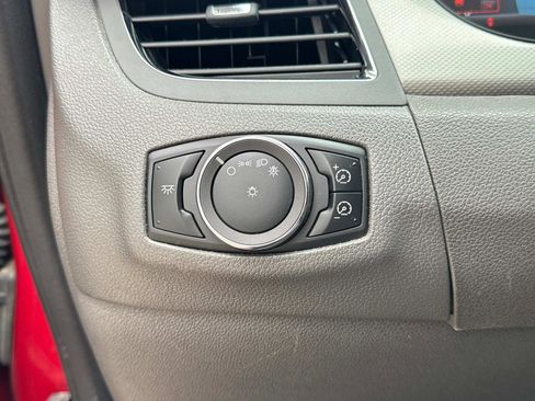 Used 2011 Ford Edge SEL w/ 202A Rapid Spec Order Code image 31