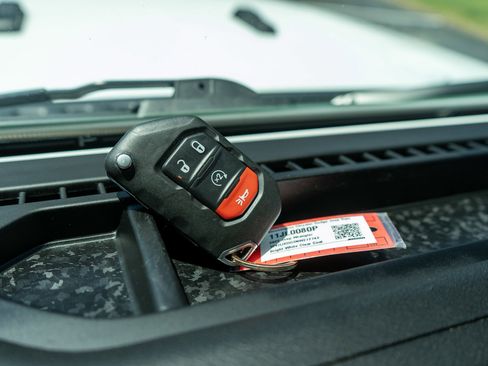 Used 2022 Jeep Wrangler Unlimited Sport AWD/4WD image 30