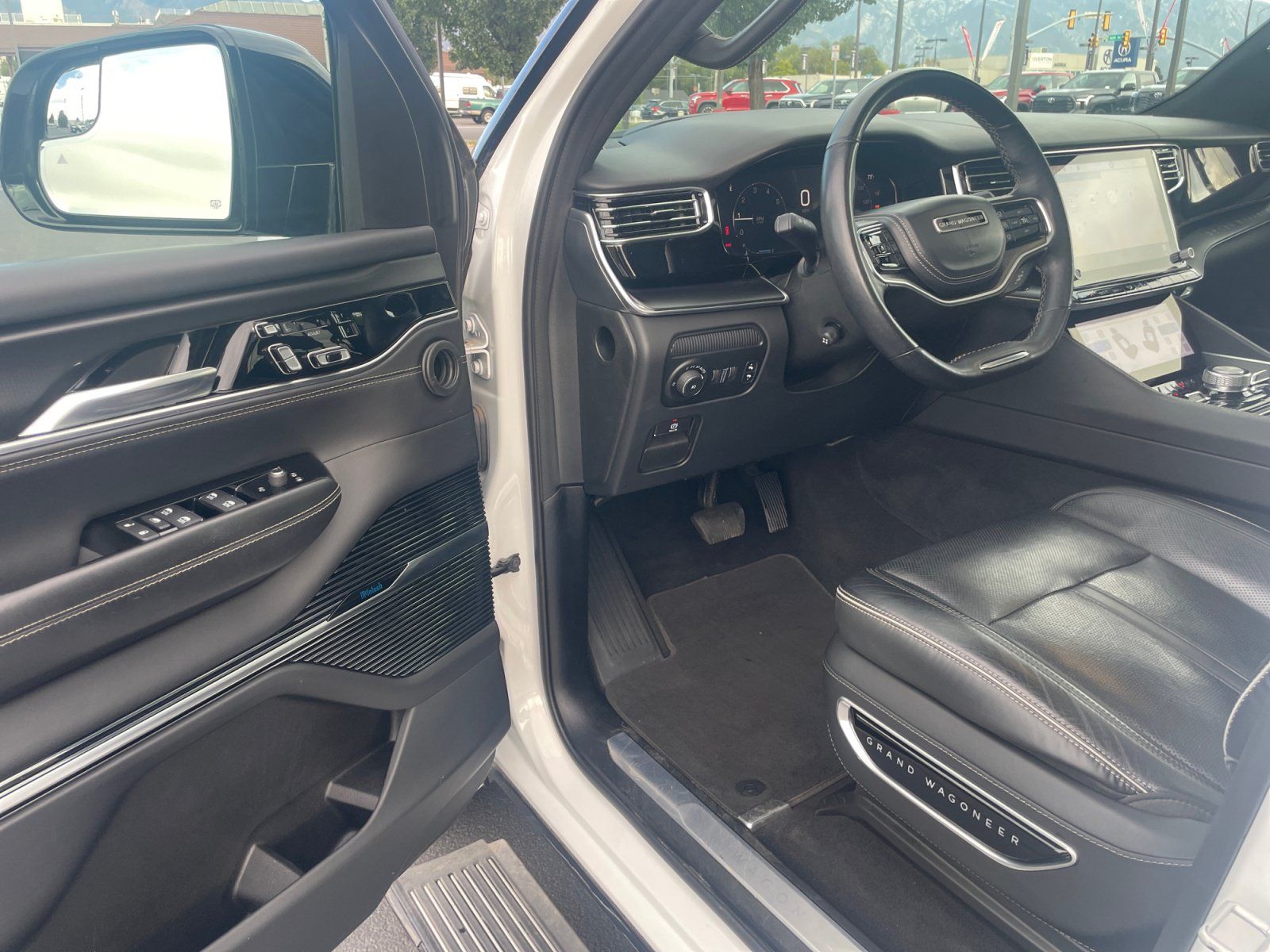 Used 2024 Jeep Grand Wagoneer L Series II w/ Quick Order Packagew 28T AWD/4WD image 22
