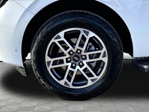 Certified 2025 Ford Expedition Max Active image 9