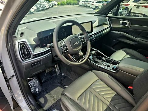 Used 2024 Kia Sorento SX Prestige AWD/4WD image 16