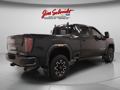 Used 2024 GMC Sierra 2500 AT4X AWD/4WD image 6