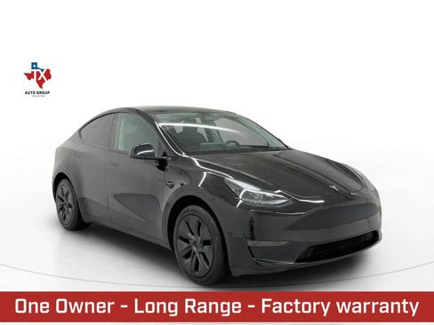Used 2025 Tesla Model Y Long Range RWD image 1