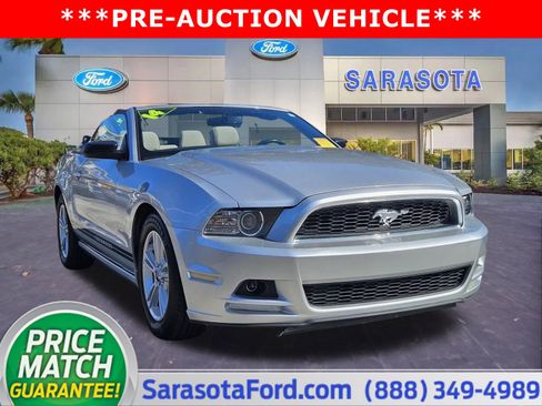 Used 2014 Ford Mustang Convertible w/ Equipment Group 102A image 1