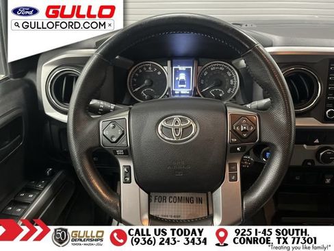 Used 2023 Toyota Tacoma SR5 RWD image 12
