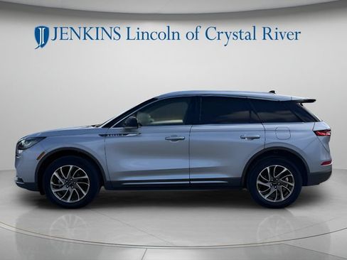 Used 2022 Lincoln Corsair FWD w/ Equipment Group 101A image 11