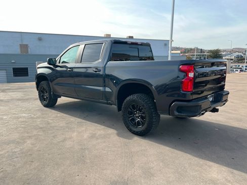 Certified 2022 Chevrolet Silverado 1500 RST w/ Convenience Package II image 3