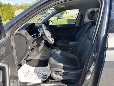 Used 2024 Volkswagen Tiguan Wolfsburg Edition AWD/4WD image 13