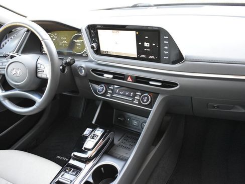 Used 2021 Hyundai Sonata Limited image 28