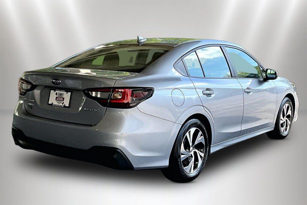 Certified 2025 Subaru Legacy Premium AWD/4WD image 5