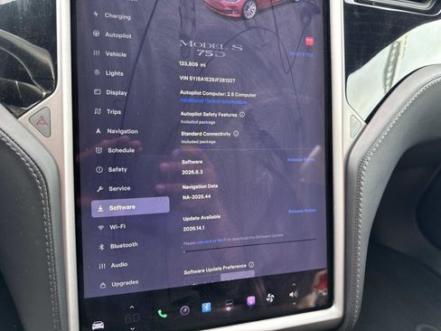 Used 2018 Tesla Model S 75D AWD/4WD image 26
