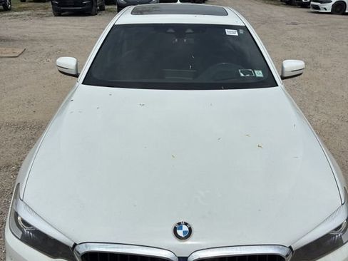 Used 2019 BMW 530i xDrive w/ Convenience Package AWD/4WD image 5