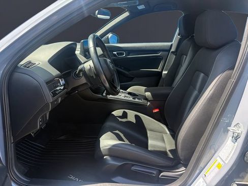 Used 2024 Honda Civic Sport image 9