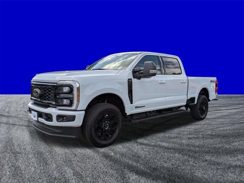 Certified 2026 Ford F250 XLT w/ XLT Premium Package AWD/4WD image 8