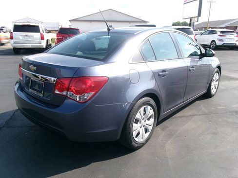 Used 2014 Chevrolet Cruze LS FWD image 5