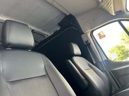 New 2026 Ford Transit 250 148 Medium Roof w/ Load Area Protection Package image 16