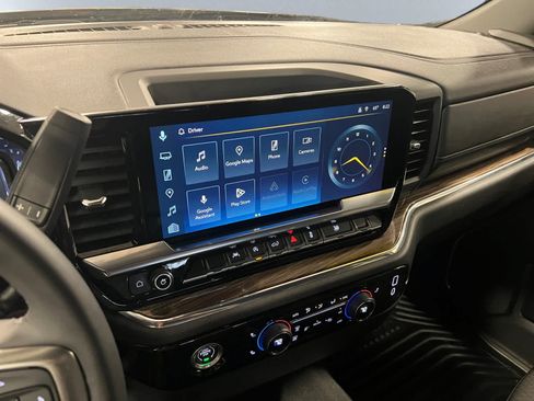 Used 2023 Chevrolet Silverado 1500 LT AWD/4WD image 14