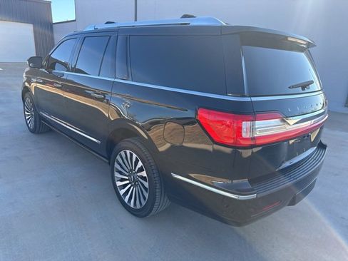 Used 2021 Lincoln Navigator L Reserve image 6