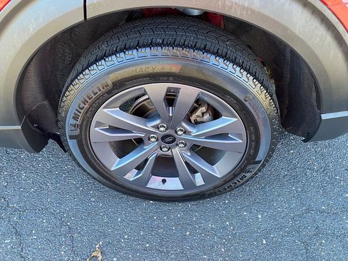 Certified 2022 Ford Explorer XLT w/ Equipment Group 202A image 16