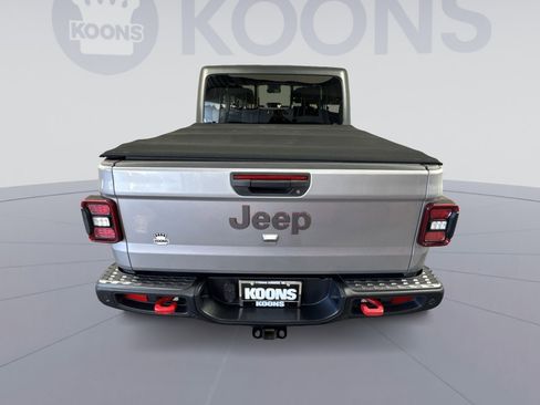 Used 2020 Jeep Gladiator Rubicon image 25