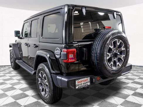 New 2026 Jeep Wrangler Unlimited Sahara AWD/4WD image 17