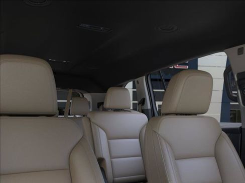 New 2026 Buick Enclave Preferred w/ Power Package FWD image 24
