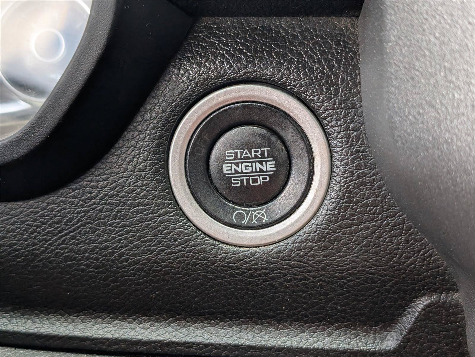 Used 2021 RAM 2500 Tradesman w/ Chrome Appearance Group AWD/4WD image 26